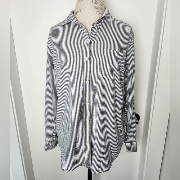 Cotton Pinstripe Buttonup Shirt - Picture 2 of 10